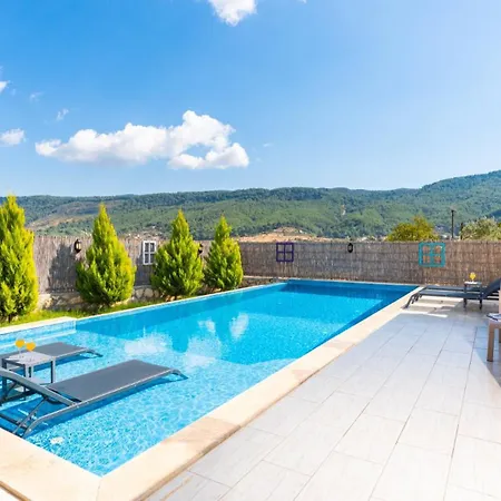 Saribelen Village 2 Bedroom 6523 Kalkan