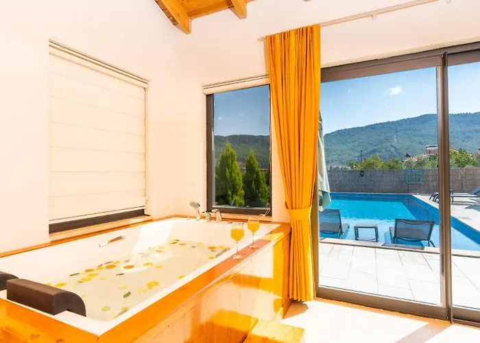 Saribelen Village 2 Bedroom Калкан